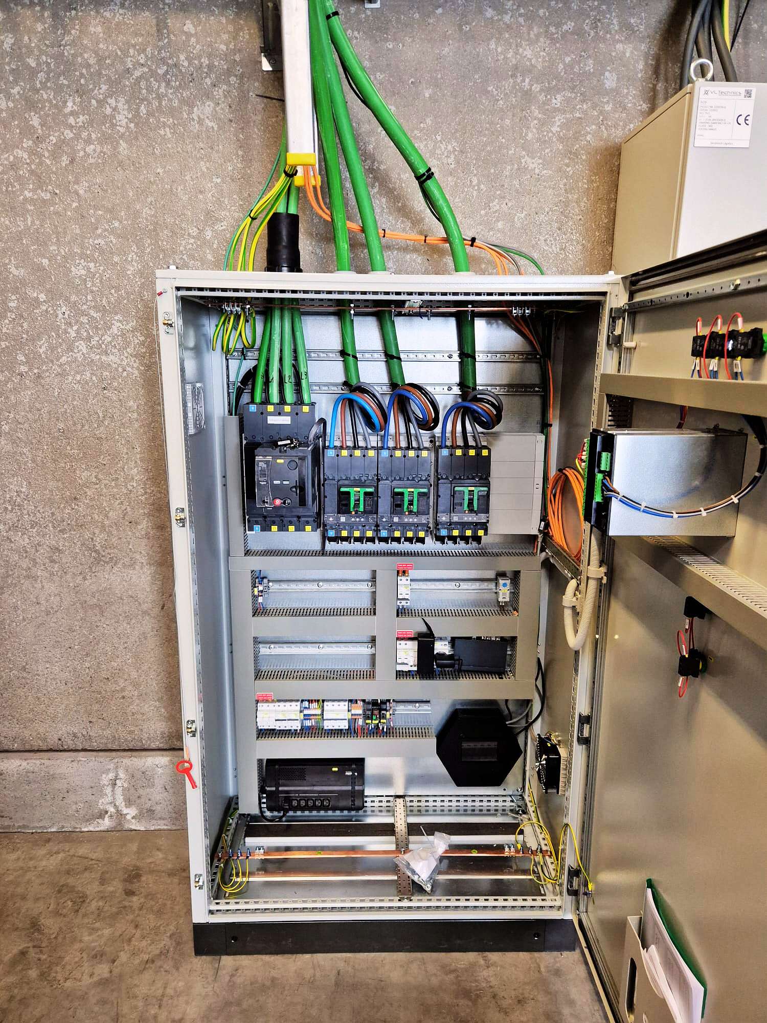 Netontkoppelingsborden ter ondersteuning van batterijopslag